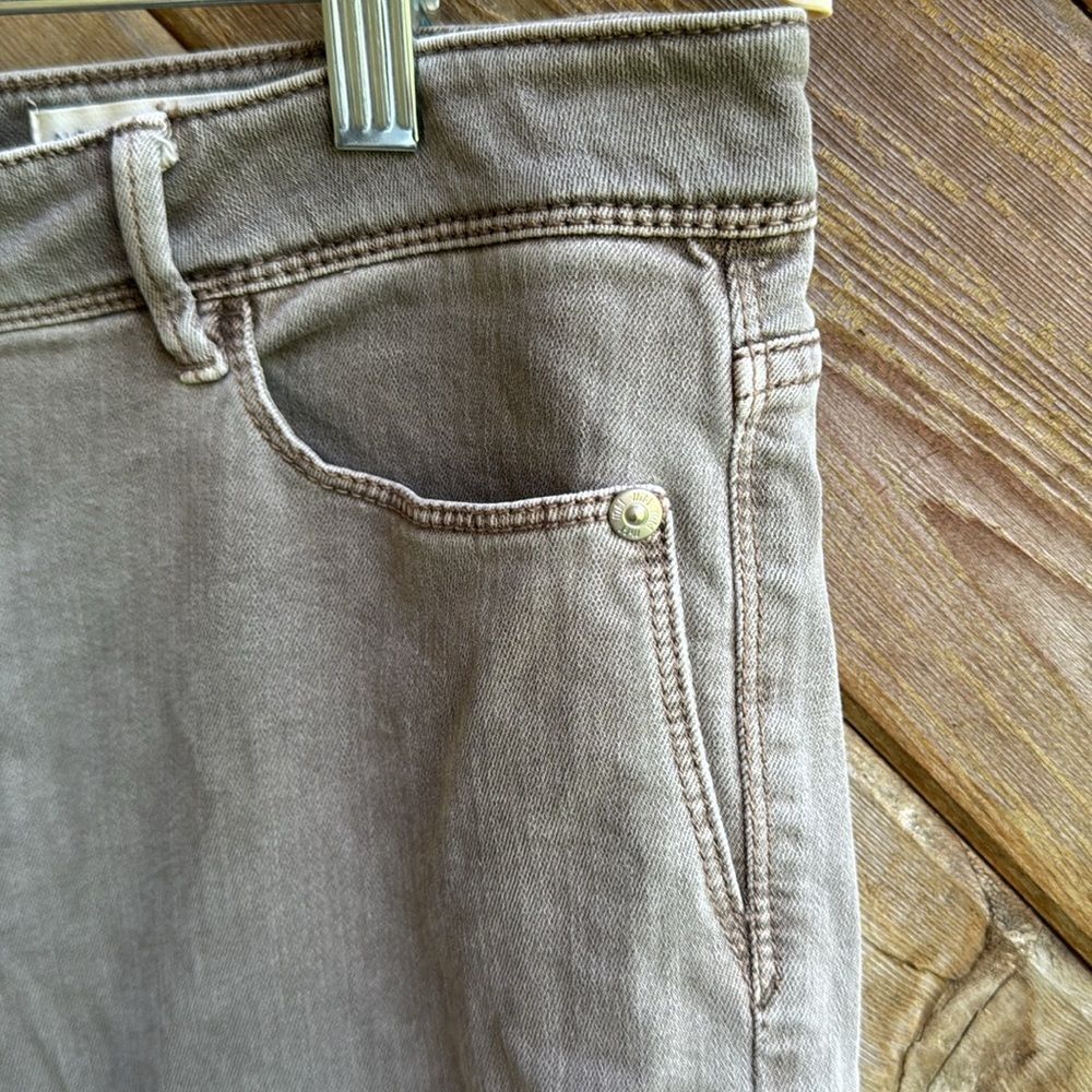 J. Jill authentic fit, slim ankle denim jeans taupe brown size 12. - Picture 4 of 6
